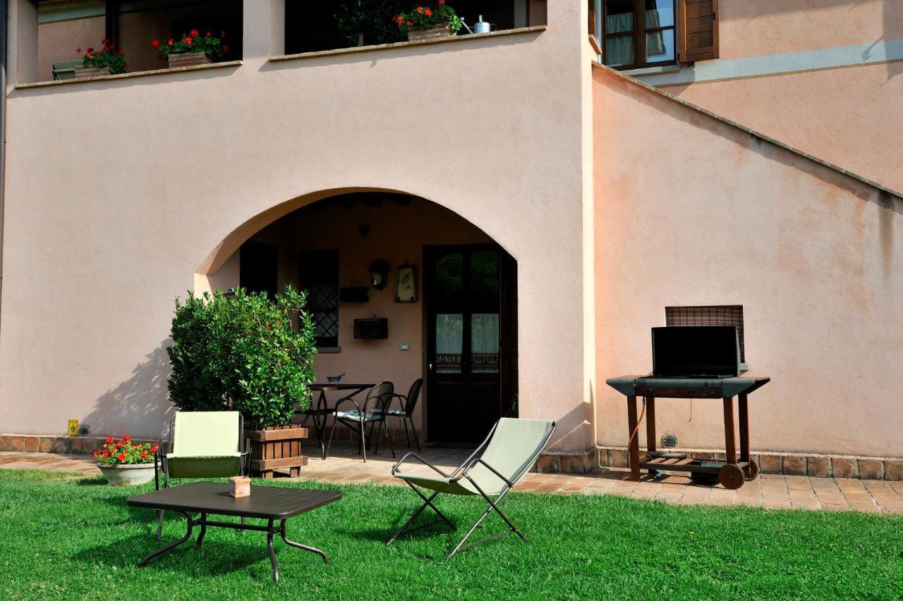 Agriturismo Il Corniolo Cenerente Luaran gambar