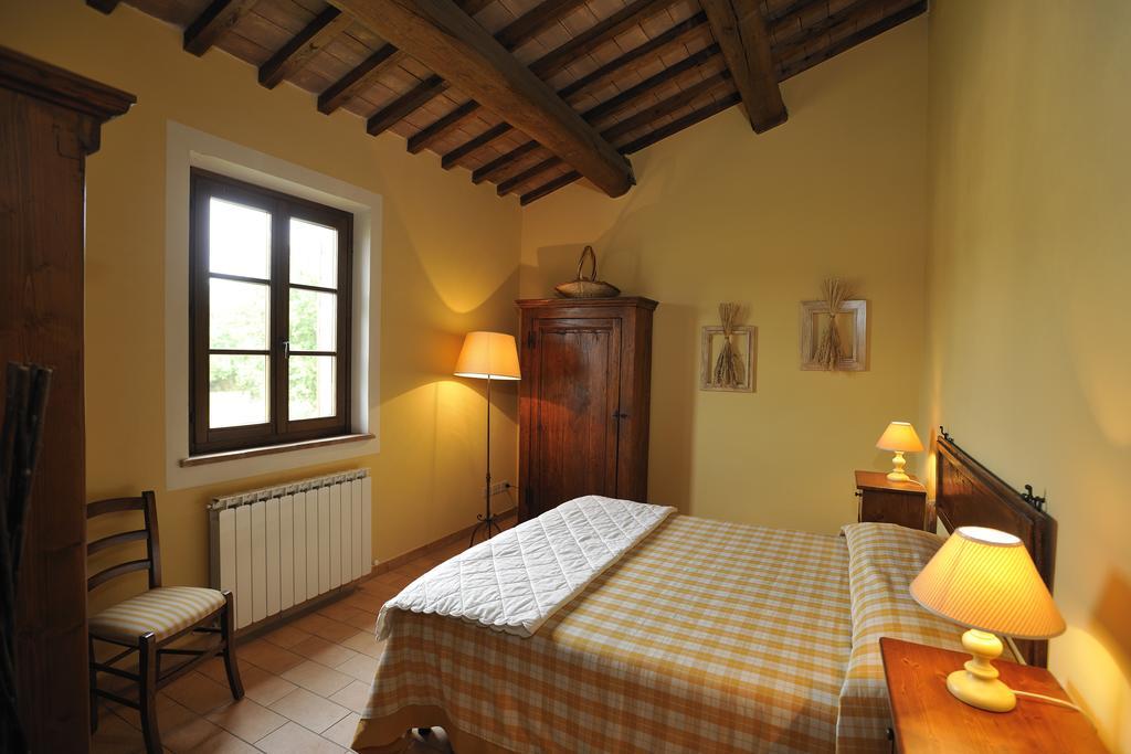 Agriturismo Il Corniolo Cenerente Bilik gambar