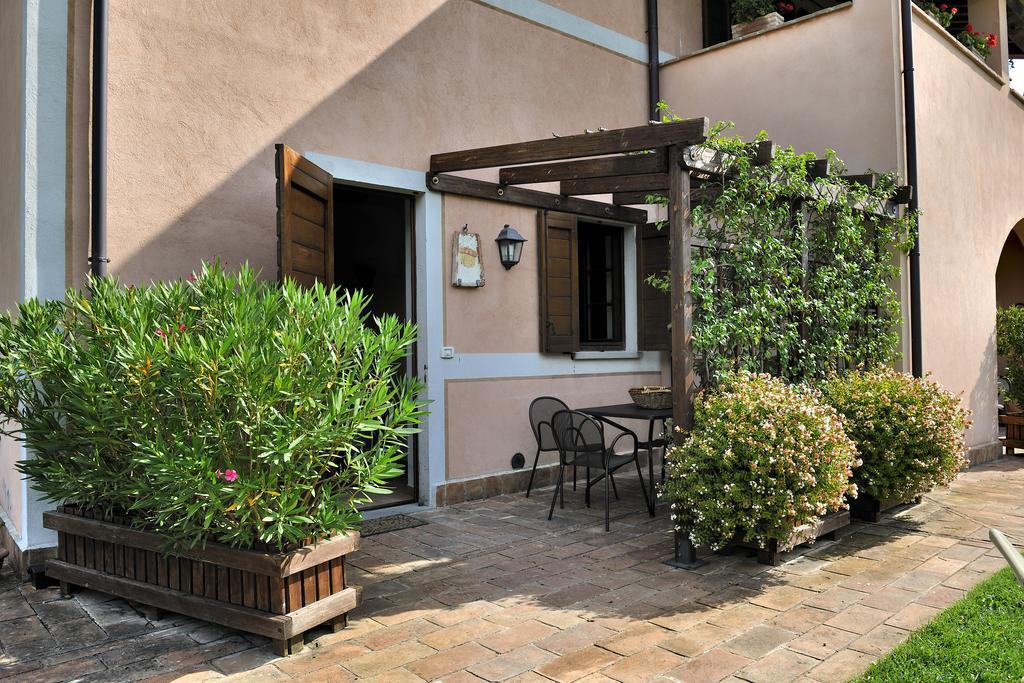 Agriturismo Il Corniolo Cenerente Luaran gambar